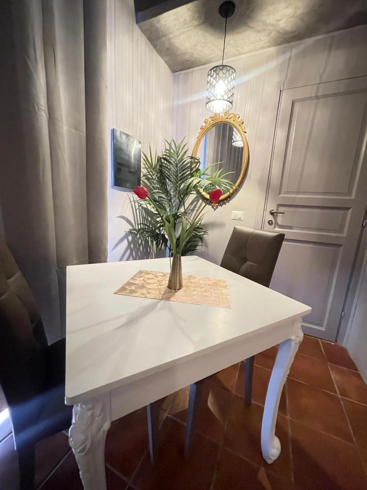 Lucilla'S Suite San Pietro Station Rom Exterior foto